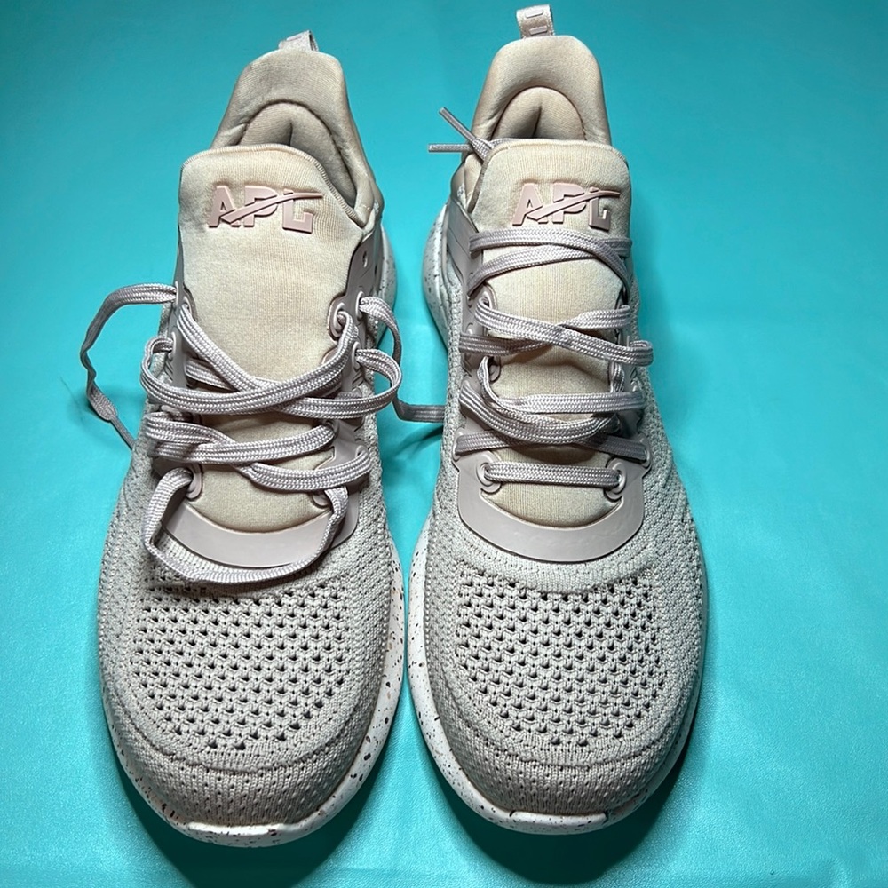 APL Sneakers